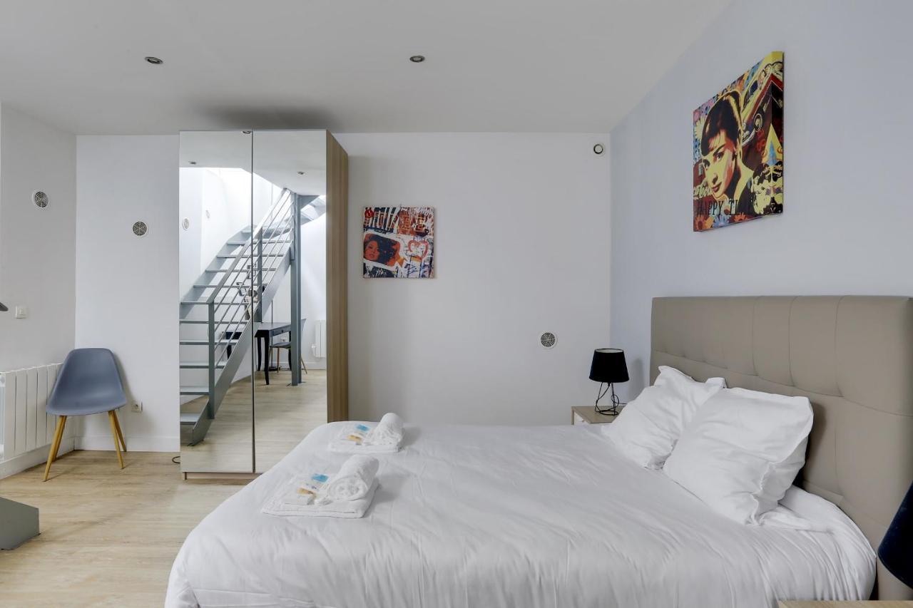 170 Suite Angouleme Large Duplex Style Apt With1 Bdr Paris Central エクステリア 写真