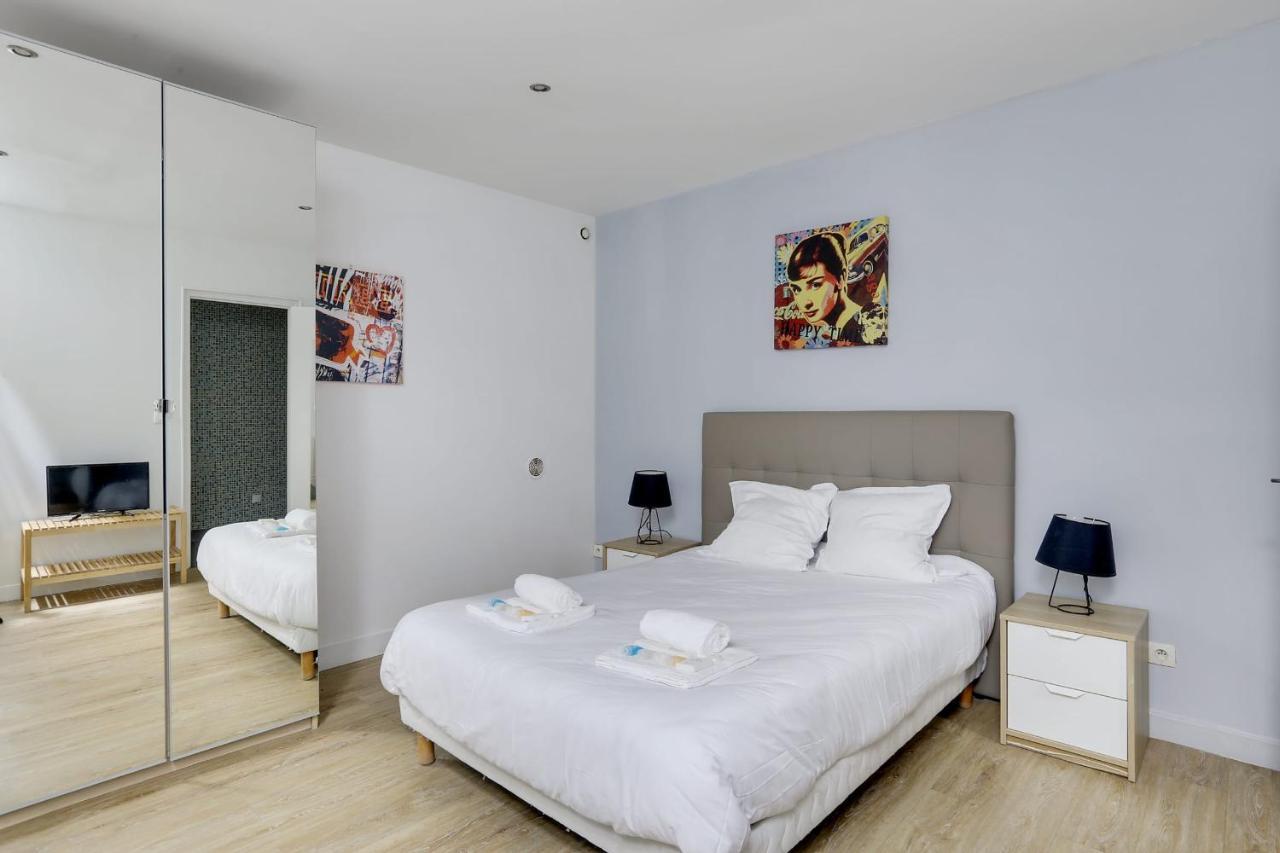 170 Suite Angouleme Large Duplex Style Apt With1 Bdr Paris Central エクステリア 写真