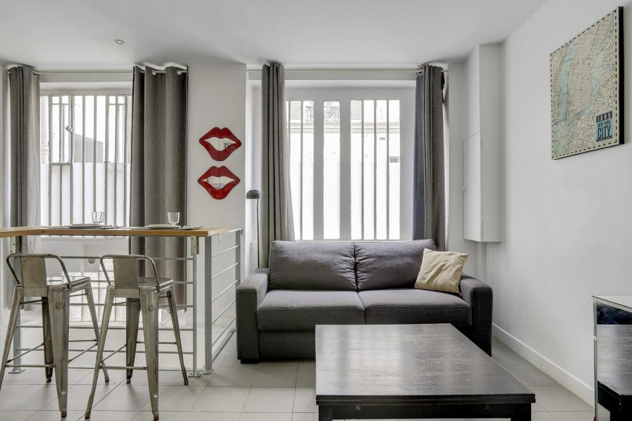 170 Suite Angouleme Large Duplex Style Apt With1 Bdr Paris Central エクステリア 写真