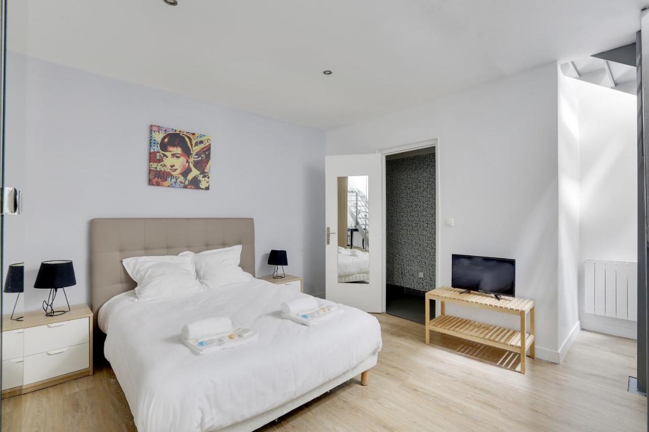 170 Suite Angouleme Large Duplex Style Apt With1 Bdr Paris Central エクステリア 写真